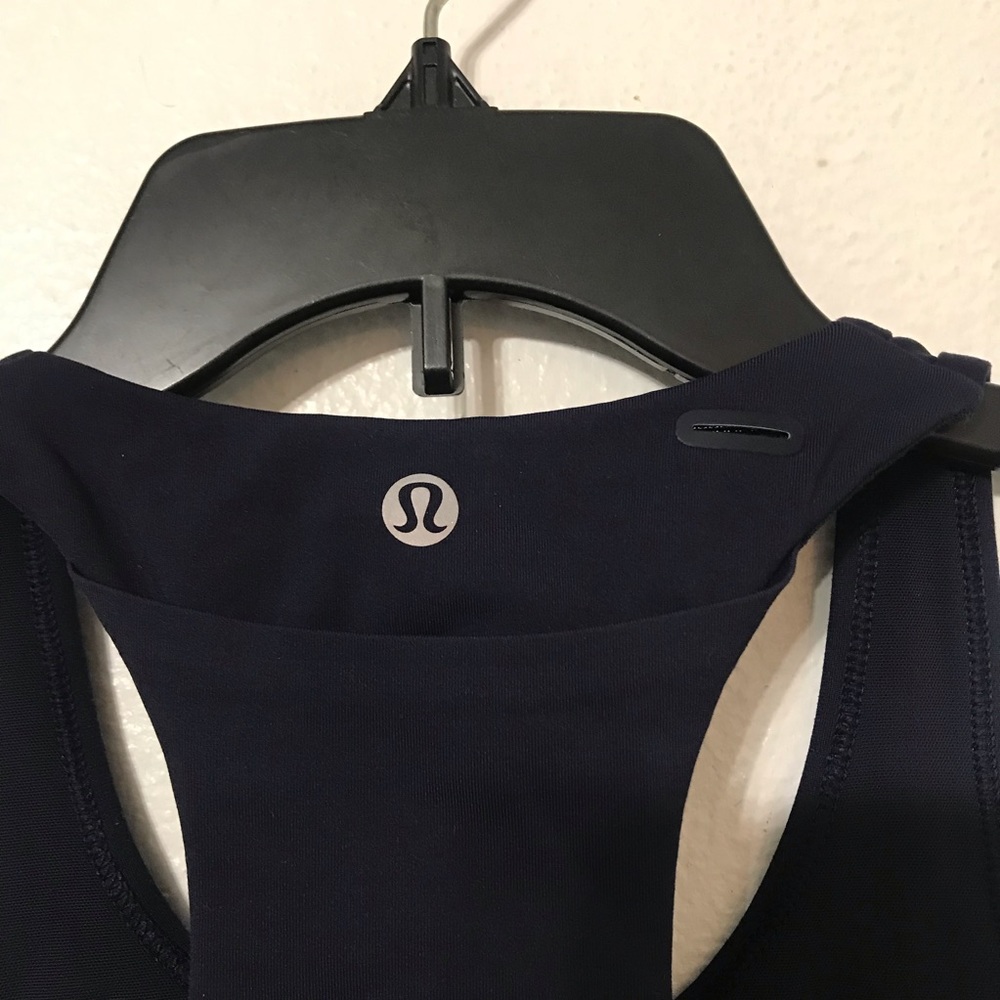 Lululemon top size 10